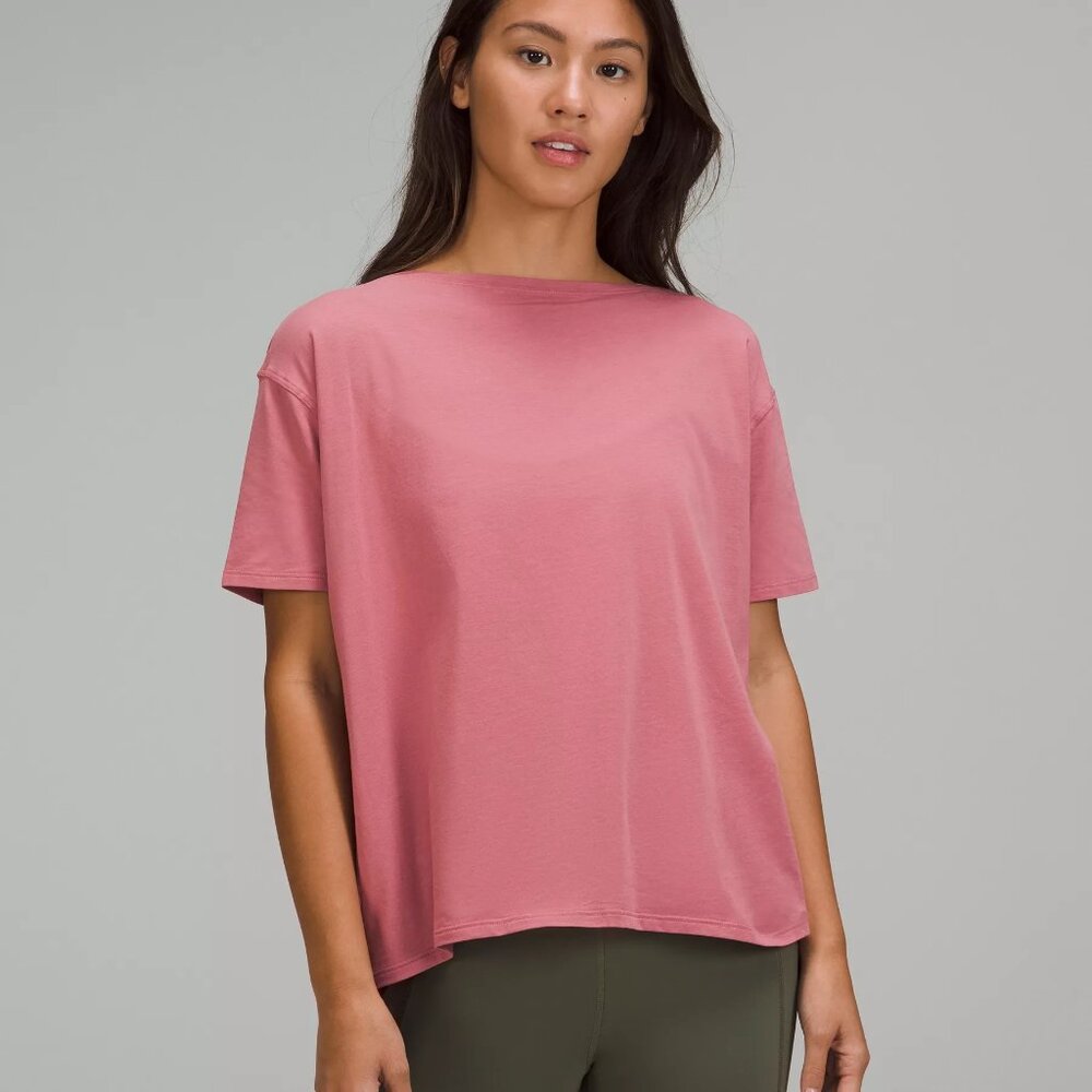 NWT!! Lululemon Back in Action Short Sleeve Shirt Brier Rose 4